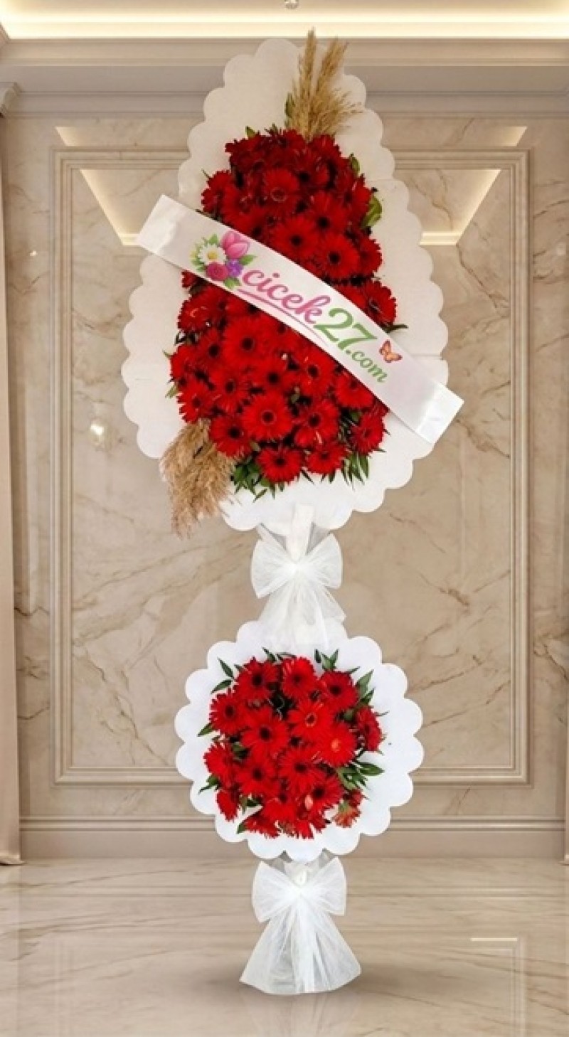 Premium Çift Katlı Kırmızı Gerbera Çelengi